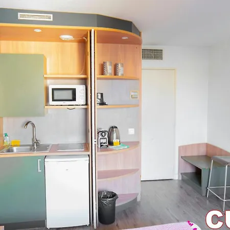 Apartamento 5 Min Parc De La Zenith-charmant